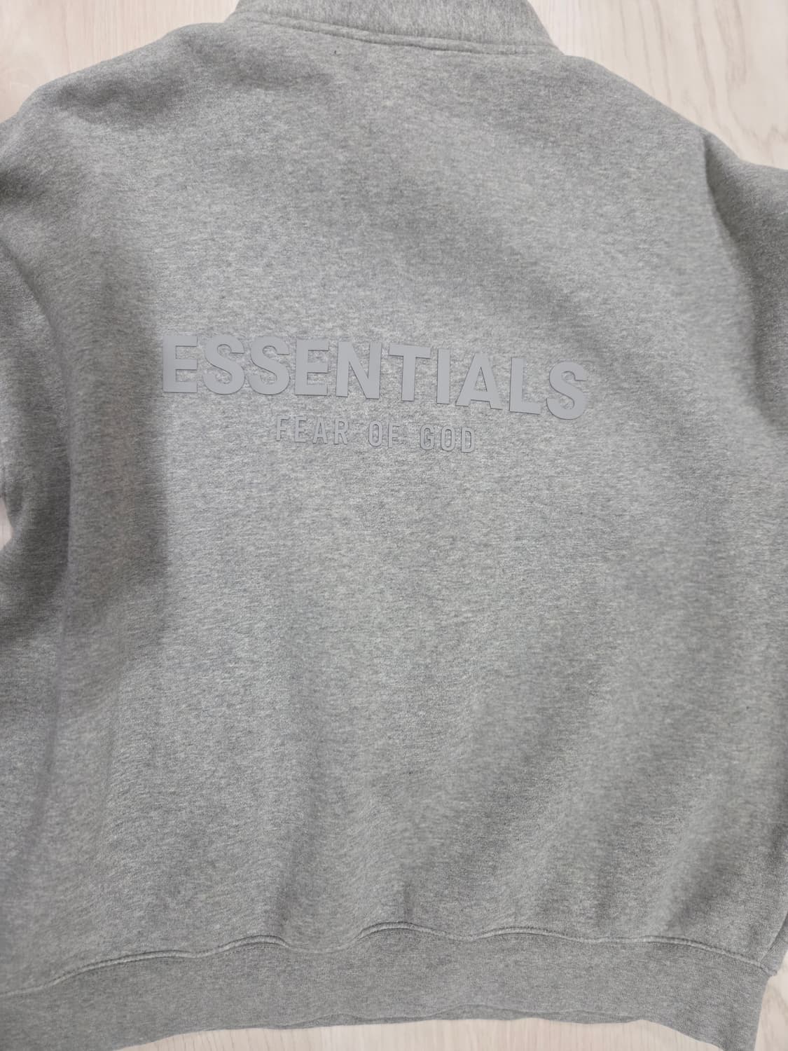 피어오브갓 에센셜  하프집업 맨투맨 그레이 M사이즈 상품이미지3