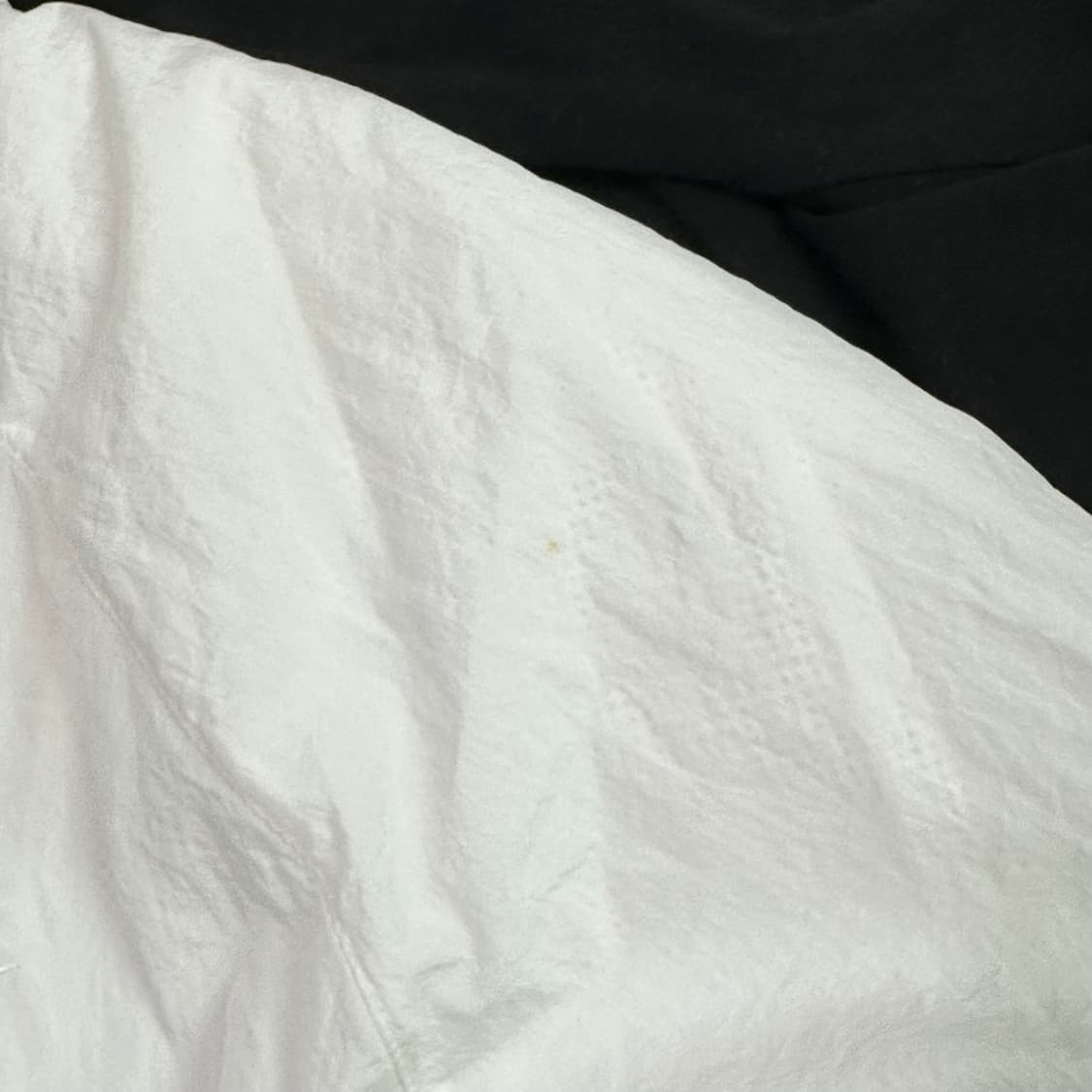 나이키 빅스우시 바람막이 화이트 상품이미지3