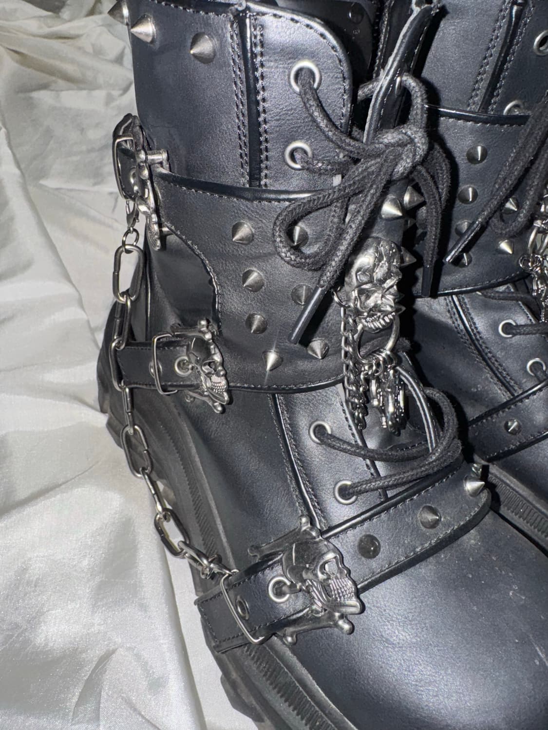 데모니아 에코-60 플레어 어글리 플랫폼 체인 앵클부츠 상품이미지4