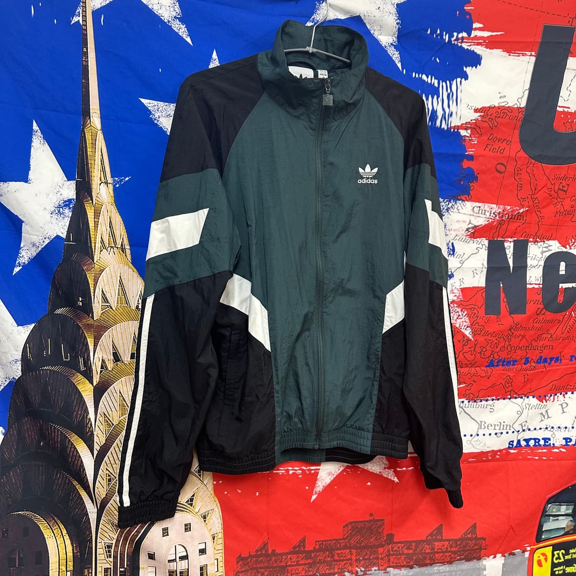 s급 아디다스 레트로 오버핏 바람막이 s90 상품이미지4