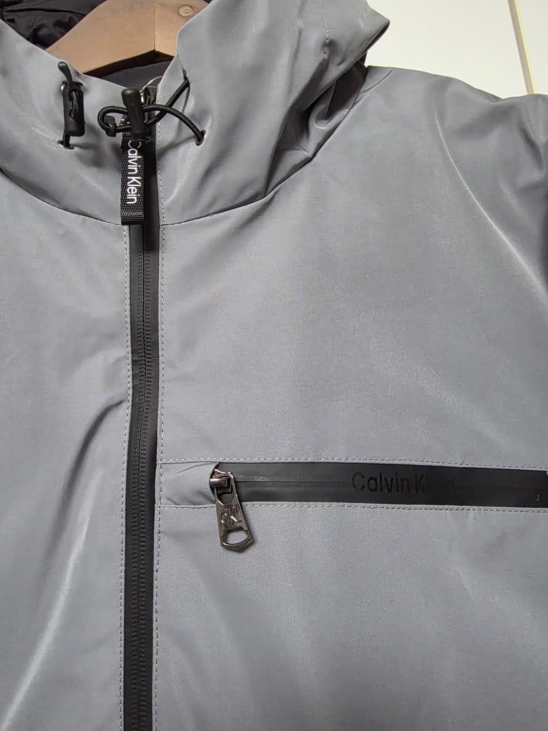 캘빈클라인 그레이 후드 누빔자켓 상품이미지2