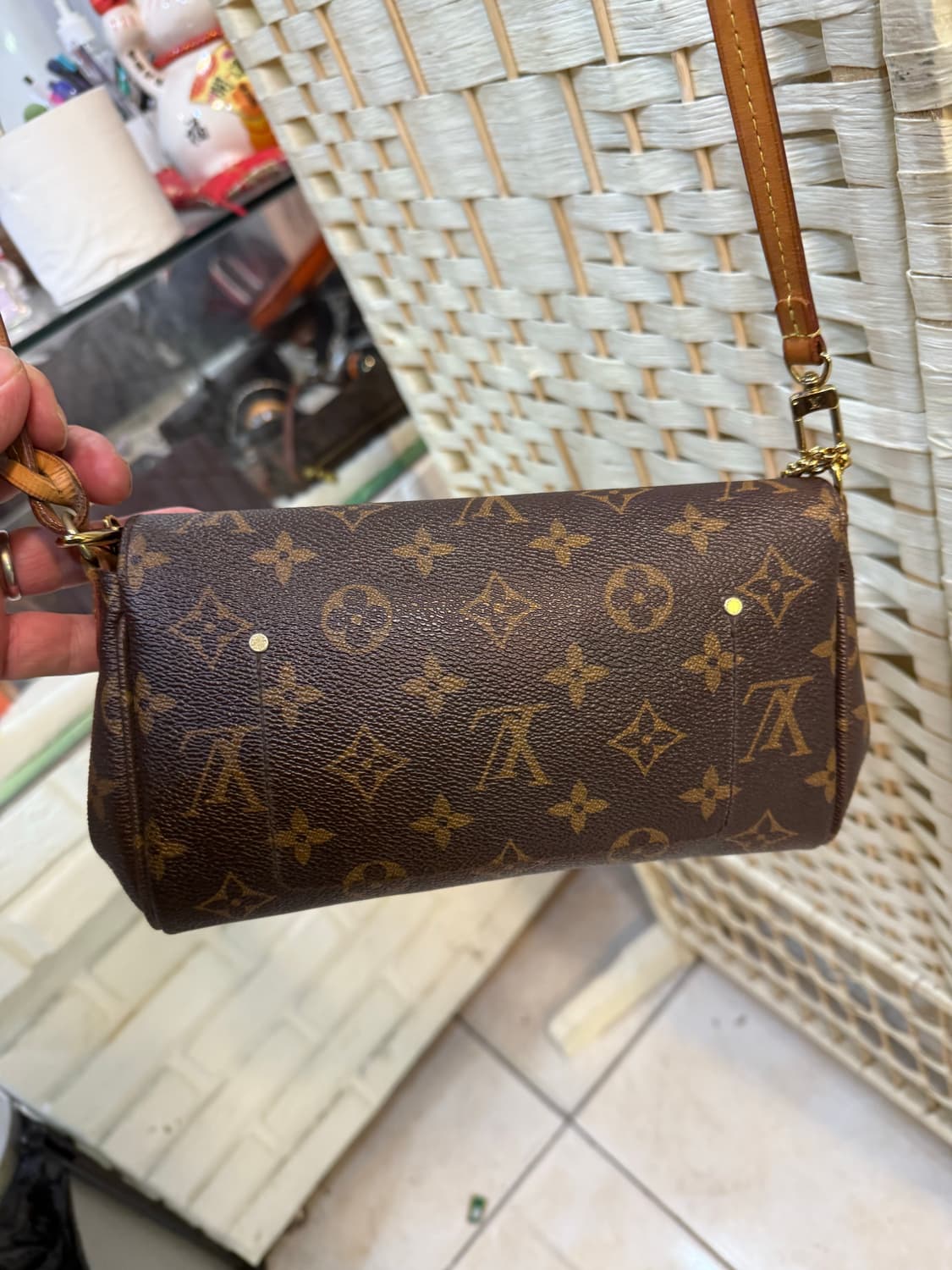 정품 루이비통 페이보릿 팝니다 상품이미지4