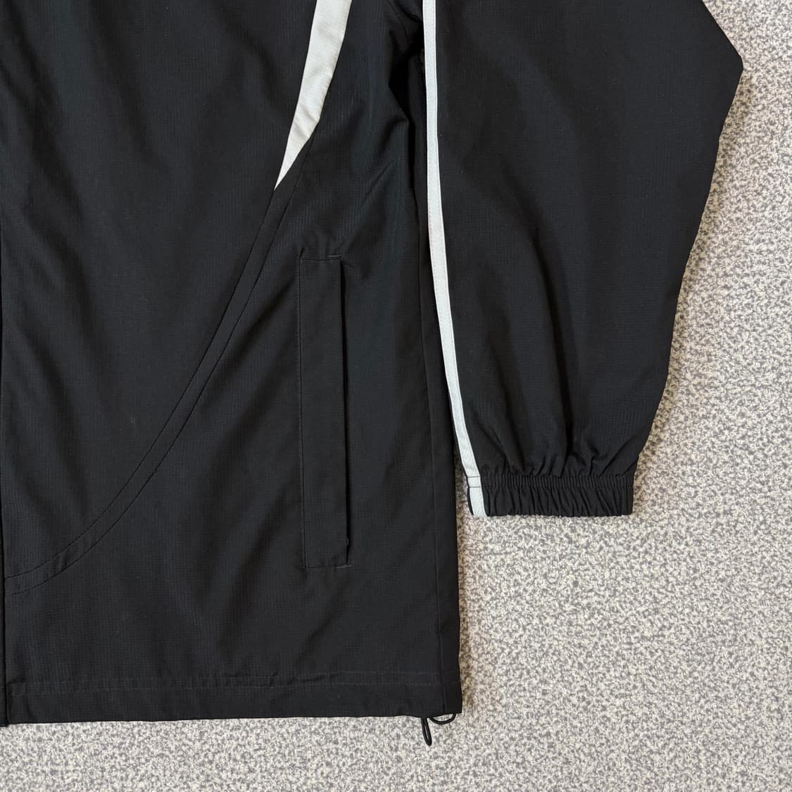 아디다스 리버풀 바람막이 100 상품이미지5