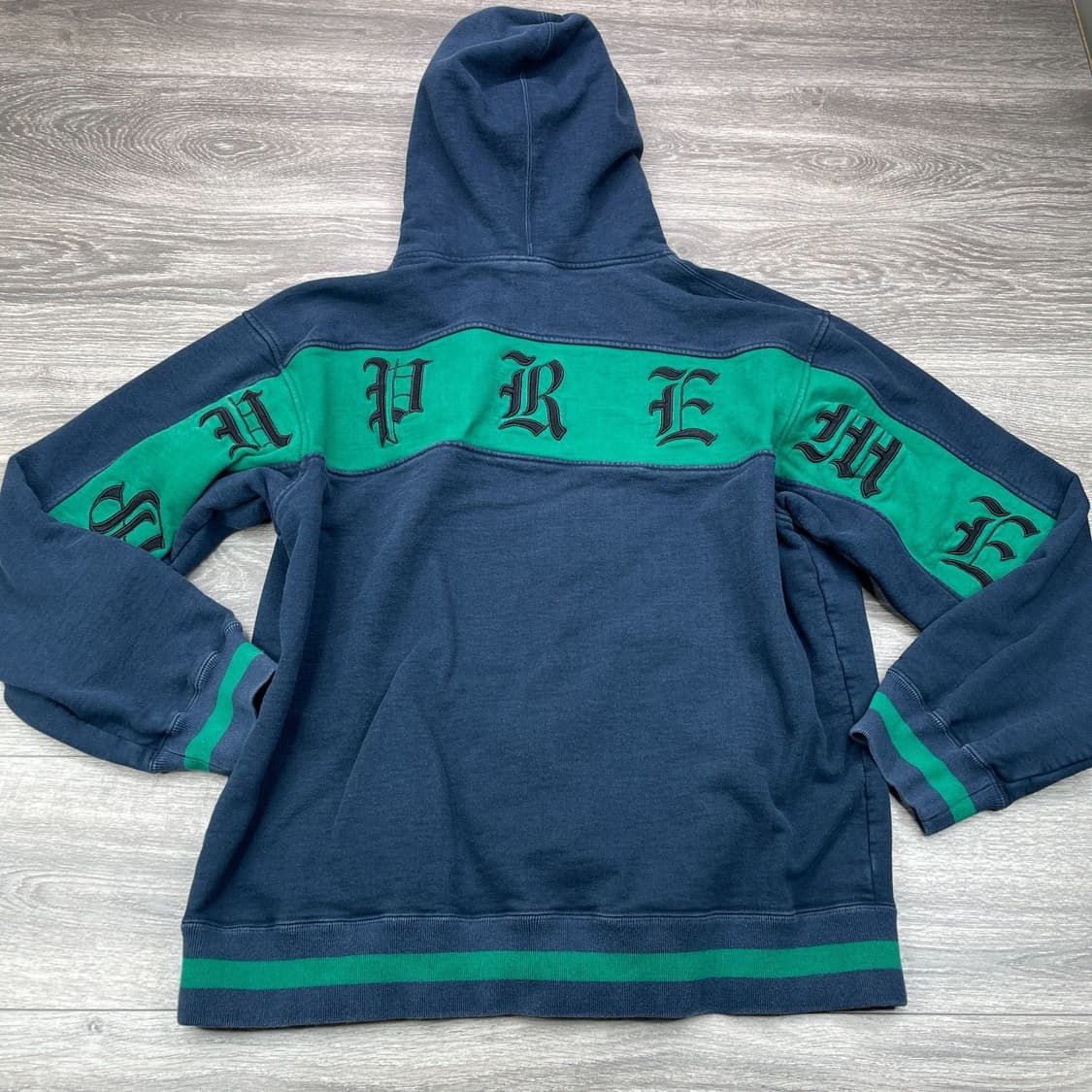 19SS 슈프림 올드 잉글리시 스트라이프 후드집업 상품이미지1