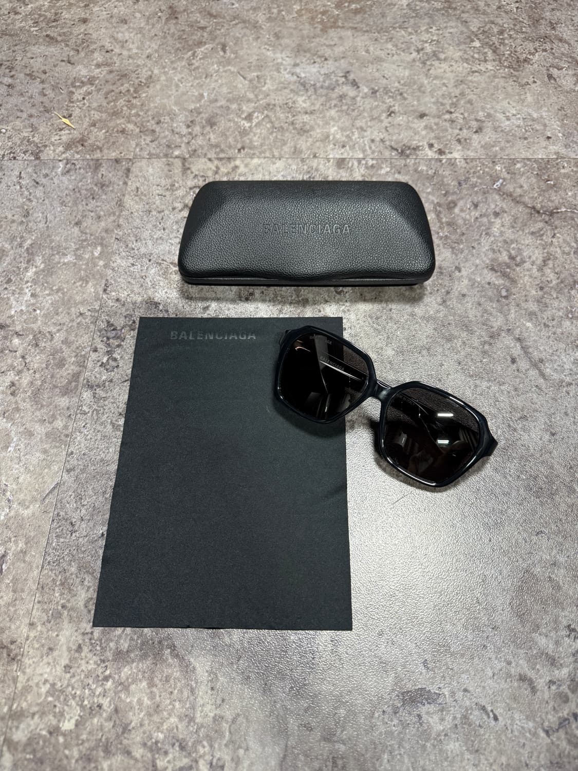 발렌시아가 선글라스 풀박스 상품이미지1