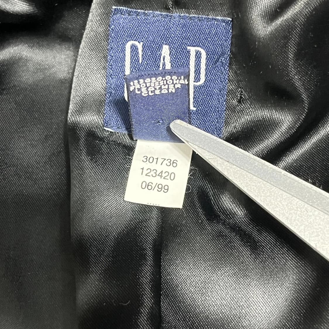 올드 갭 리얼 레더 더블 버튼 자켓 상품이미지3