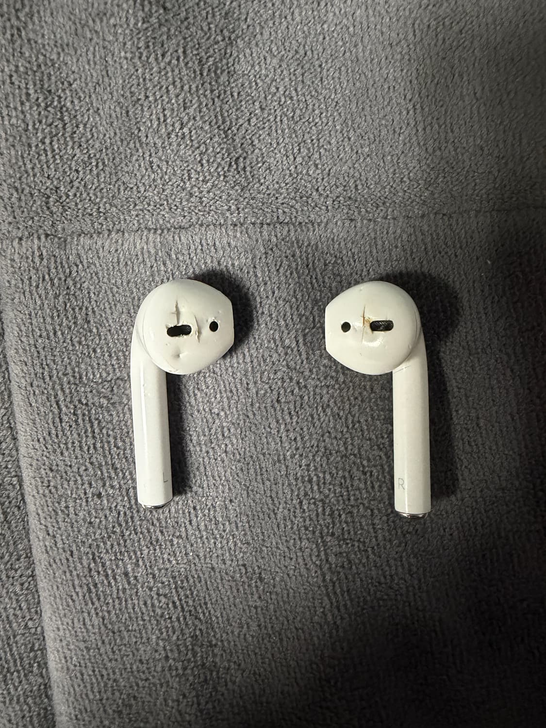 에어팟 2세대 (정상작동) 상품이미지4