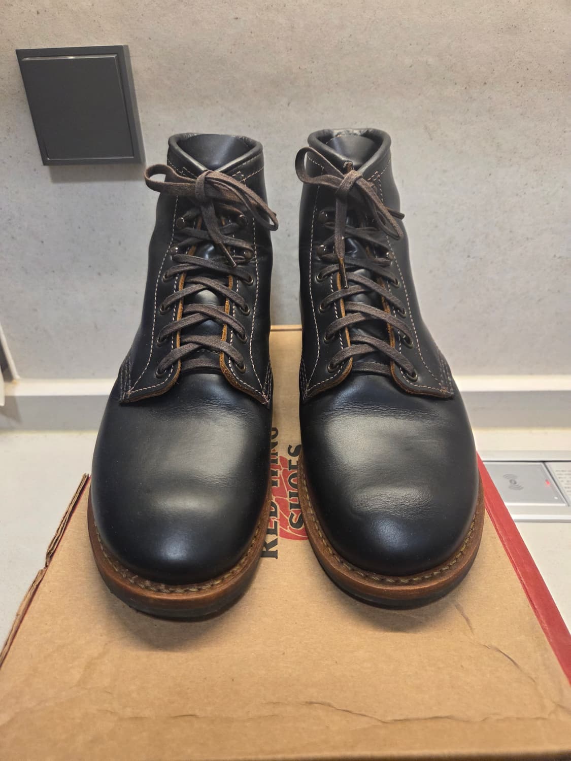 레드윙 9060 벡맨 플랫박스 8.5 상품이미지1