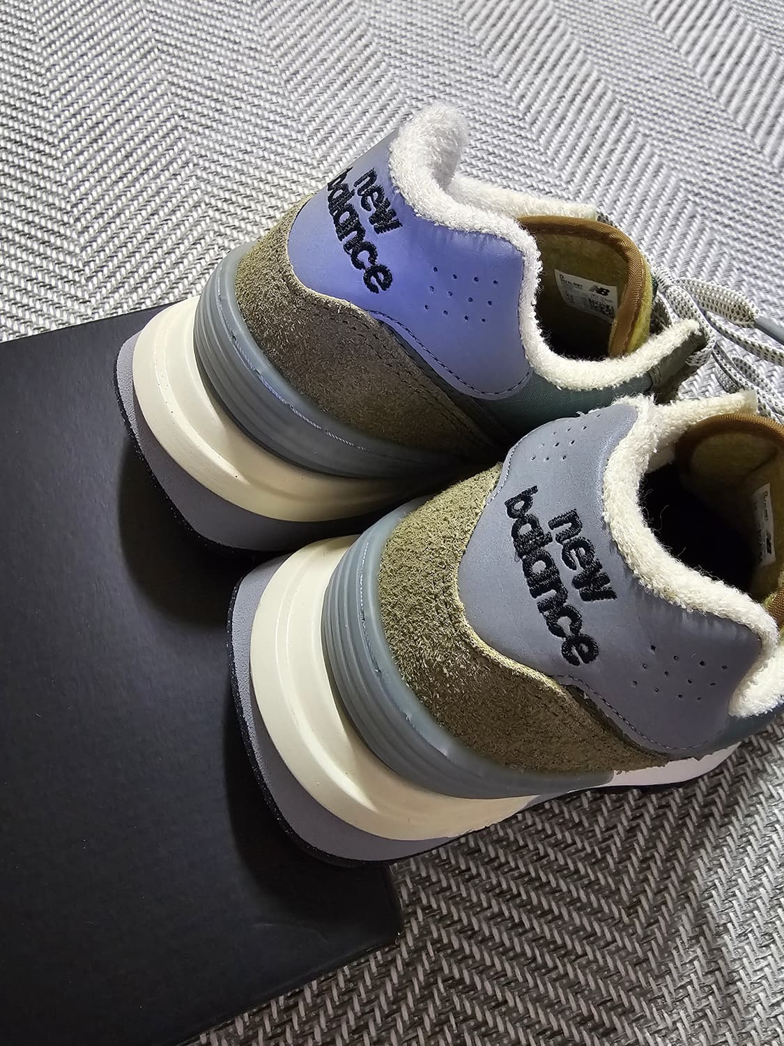 뉴발란스 x 스톤 아일랜드 574 레거시 그린 상품이미지5