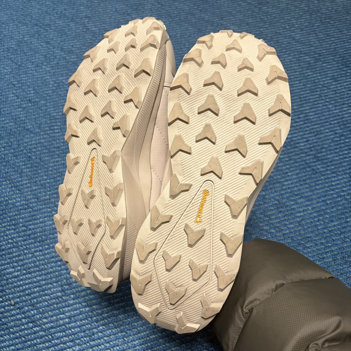 아디다스 방한화 테렉스 윈터 슬립온 285 상품이미지3