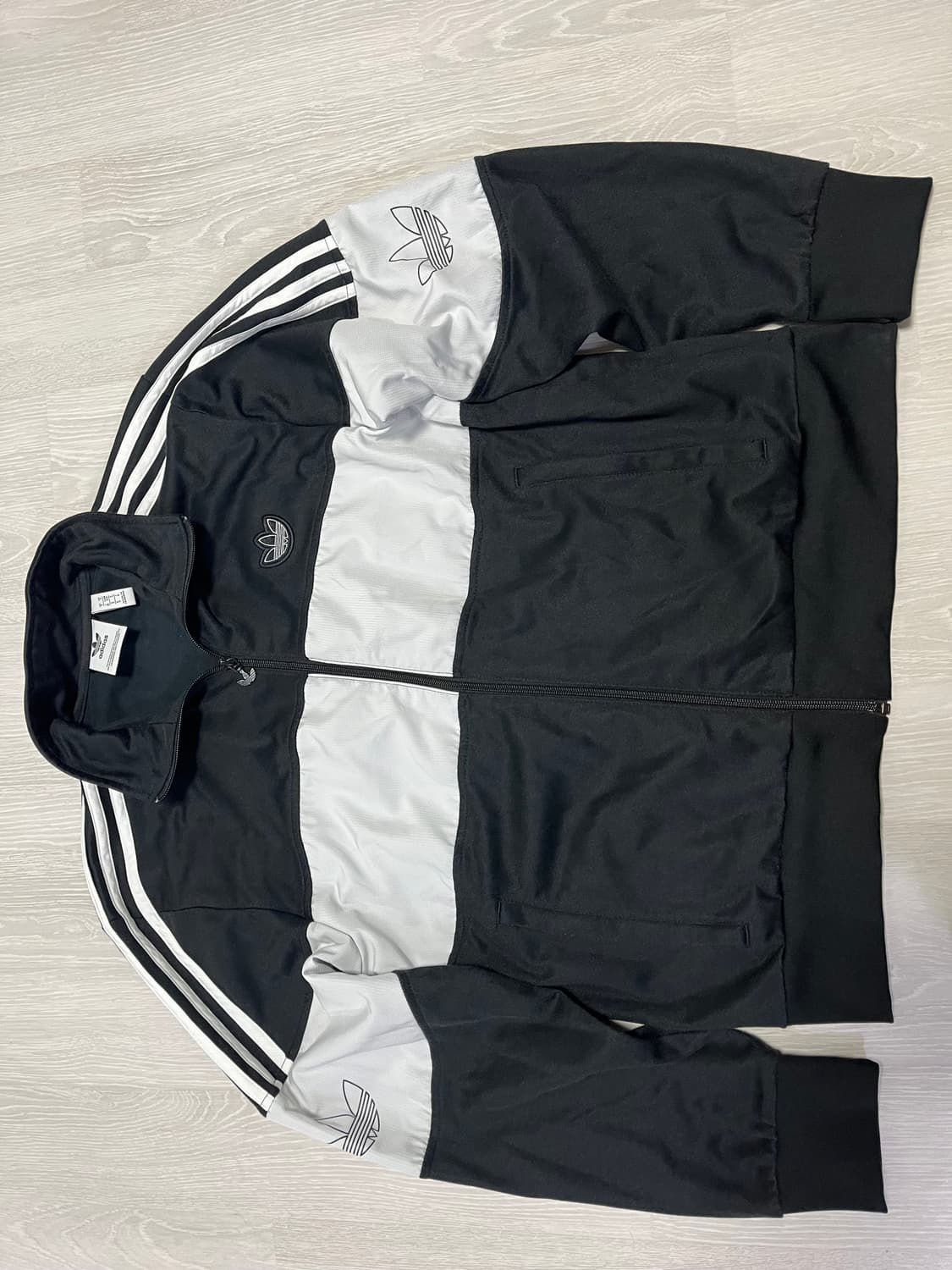 아디다스 검/흰 져지 S(M) 상품이미지1