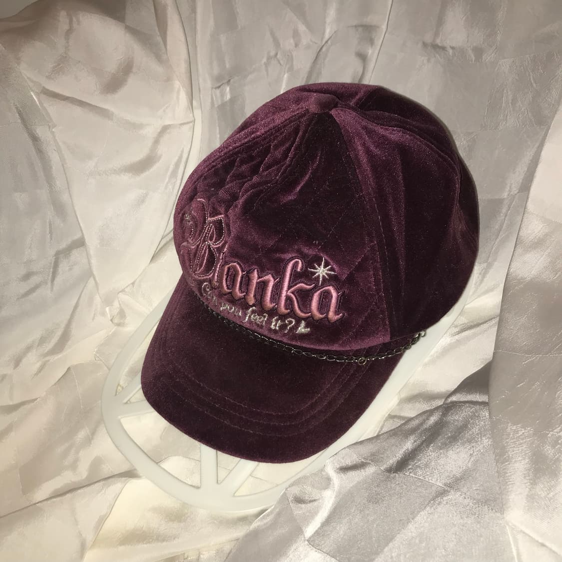 Michel Klein 미쉘클랑 갸루 벨벳 체인 캡모자 상품이미지1