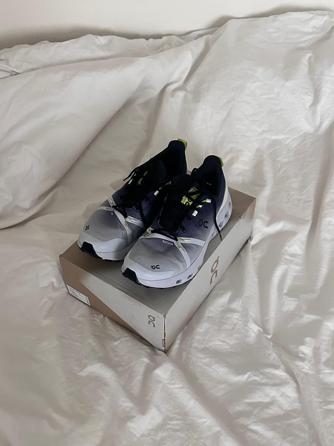 온 러닝 클라우드서퍼 트레일 WP 280mm 상품이미지2