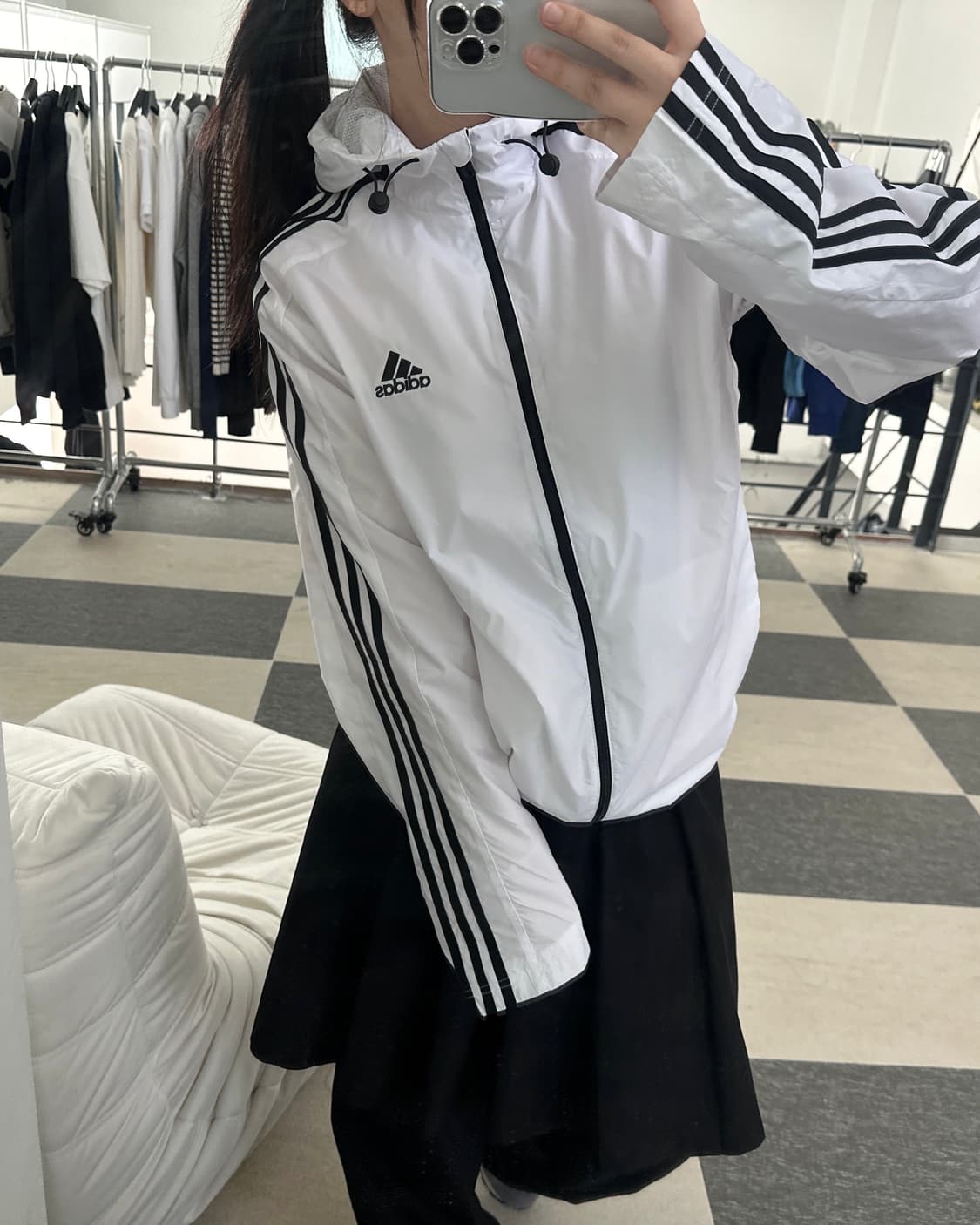 아디다스 화이트/블랙 삼선 후드 바람막이  상품이미지1
