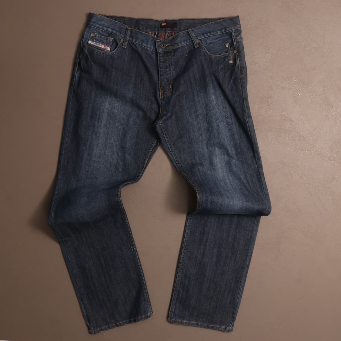 디젤 프린팅 워싱 스트레이트 데님팬츠 A1615 상품이미지1