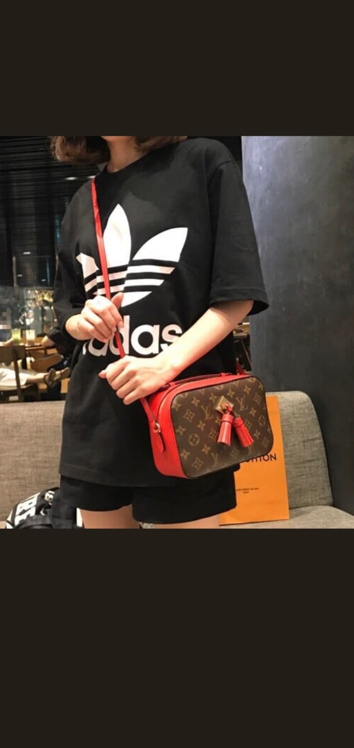 루이비통 생통주  크로스백/카메라백 새상품급 정품(영수증O) 상품이미지5