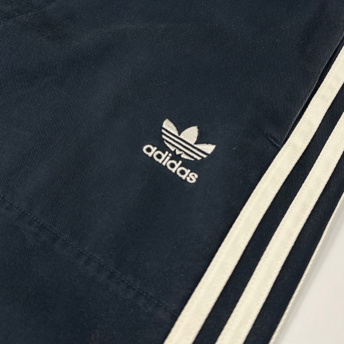 00‘s adidas oldschool track pants 상품이미지5