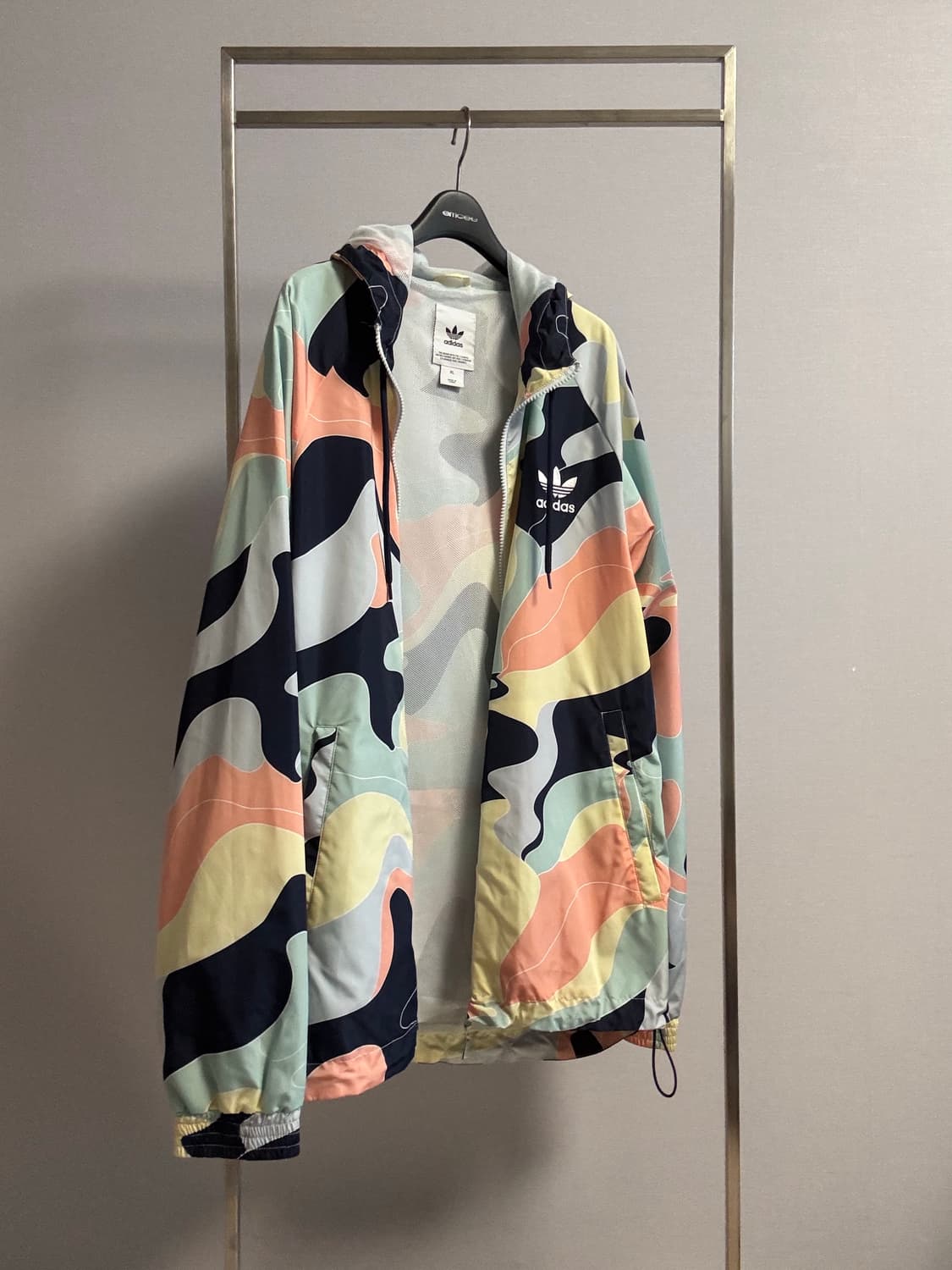아디다스 카모 바람막이 XL 상품이미지1