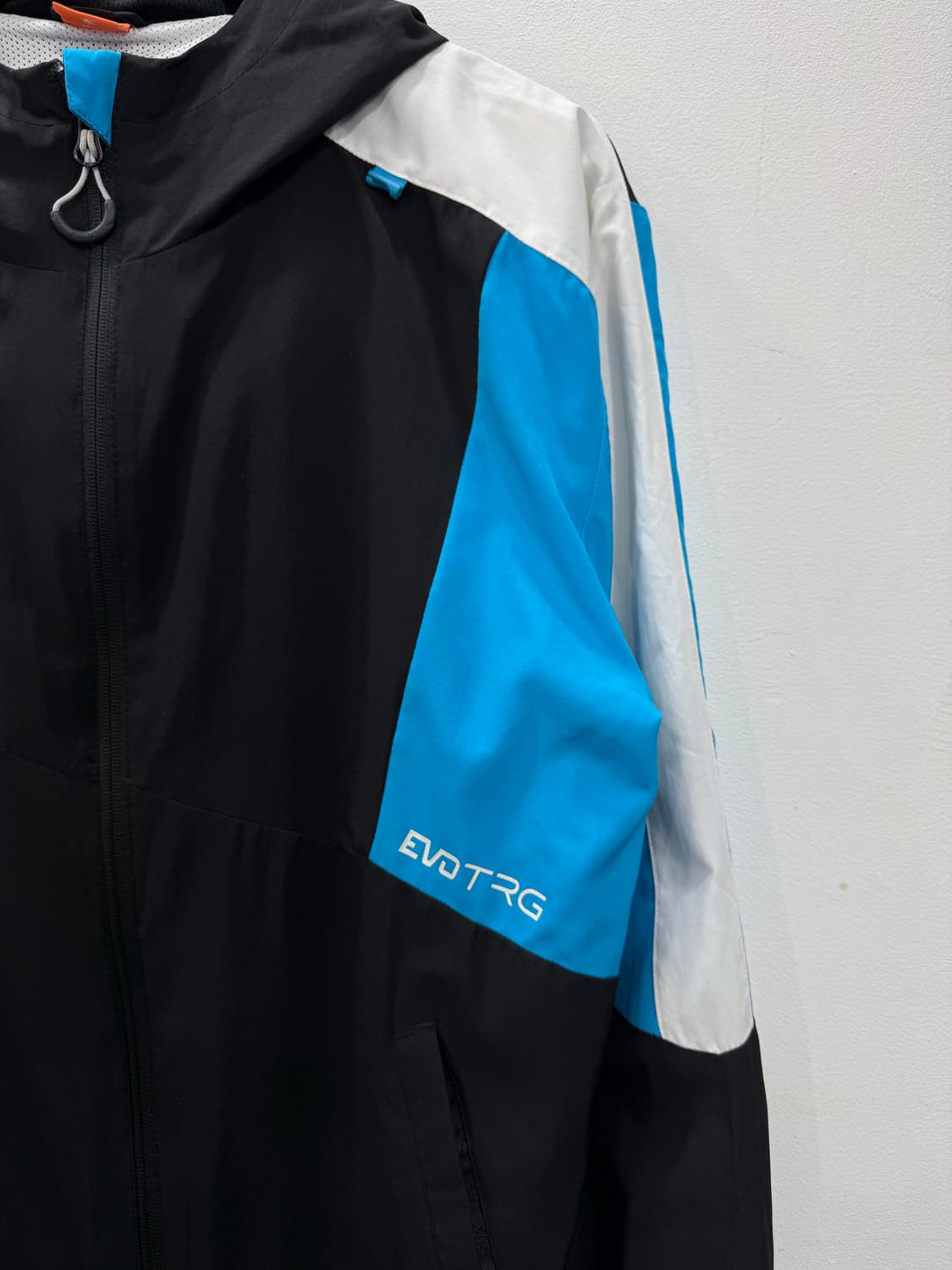 푸마 배색 바람막이 상품이미지2