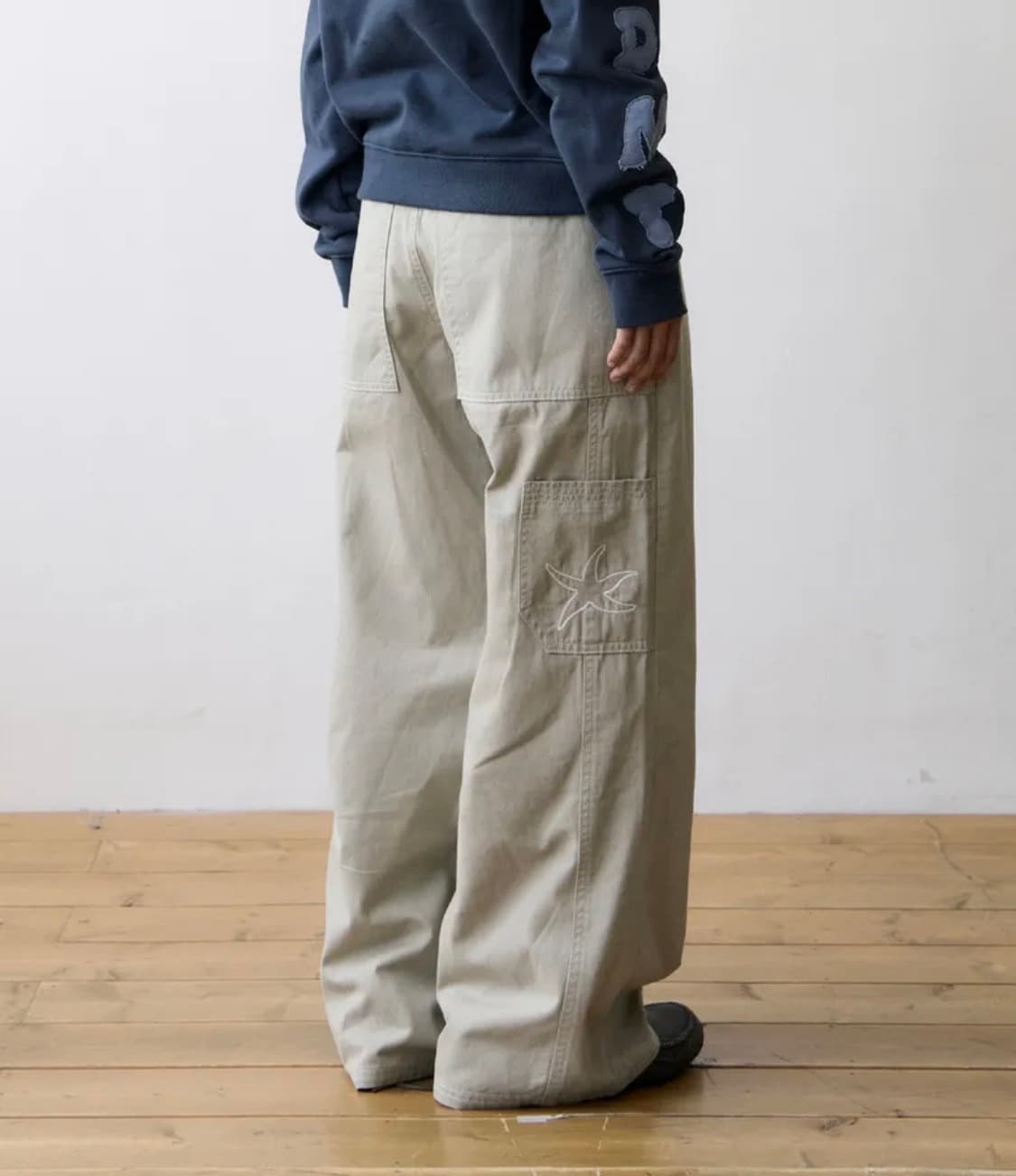 더콜디스트모먼트 stitch cargo pants (beige grey) 상품이미지1