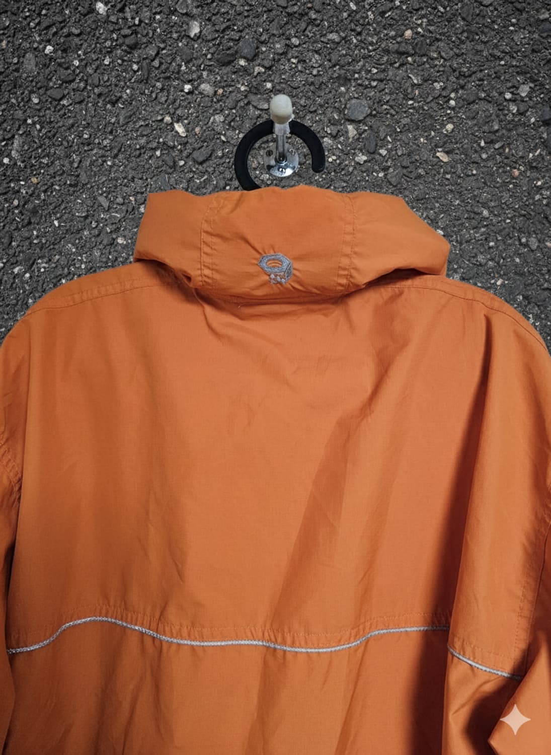 마운틴하드웨어 고프코어 바람막이 자켓 상품이미지4