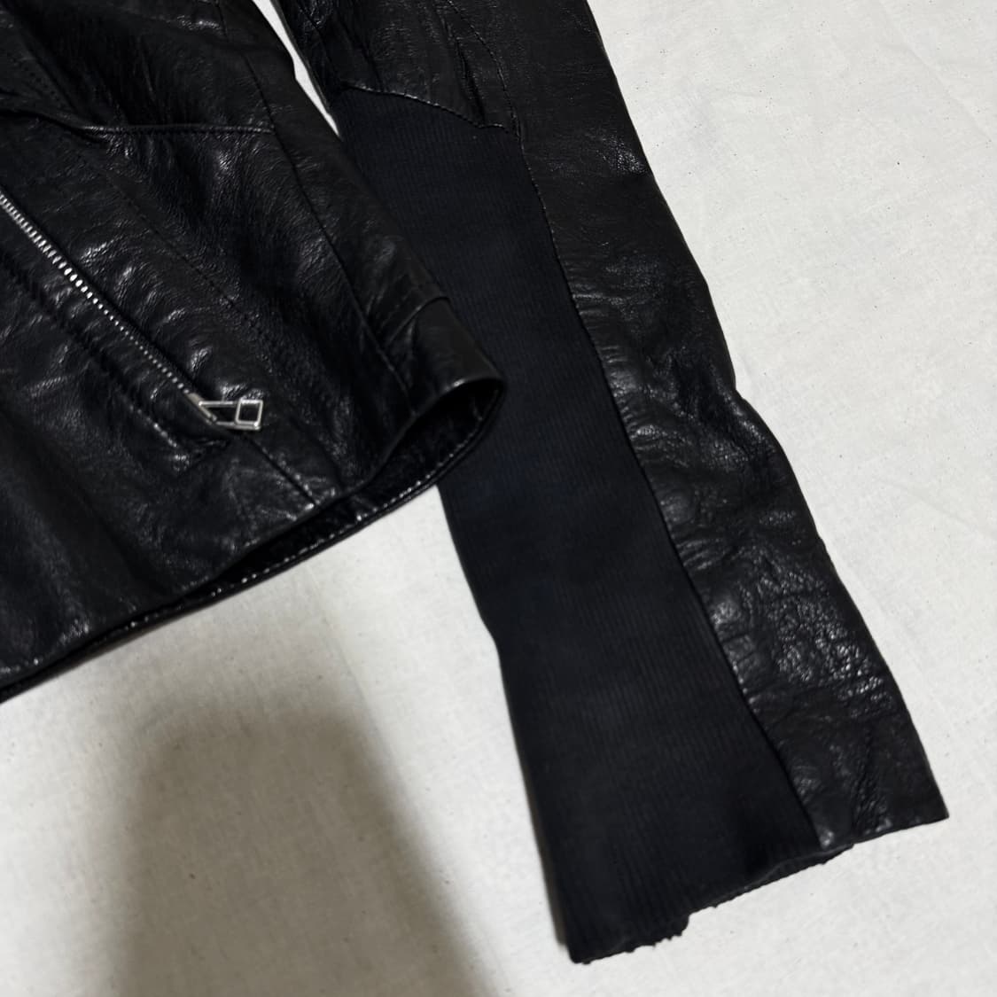 Ekam high neck lamb skin Leather jacket 상품이미지4