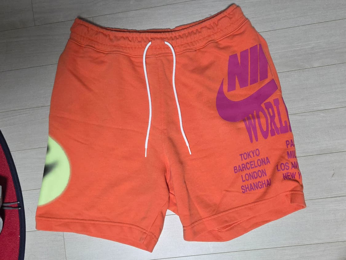 [asia L] 나이키 NSW 월드 투어 프렌치 테리 반바지 쇼츠 상품이미지1