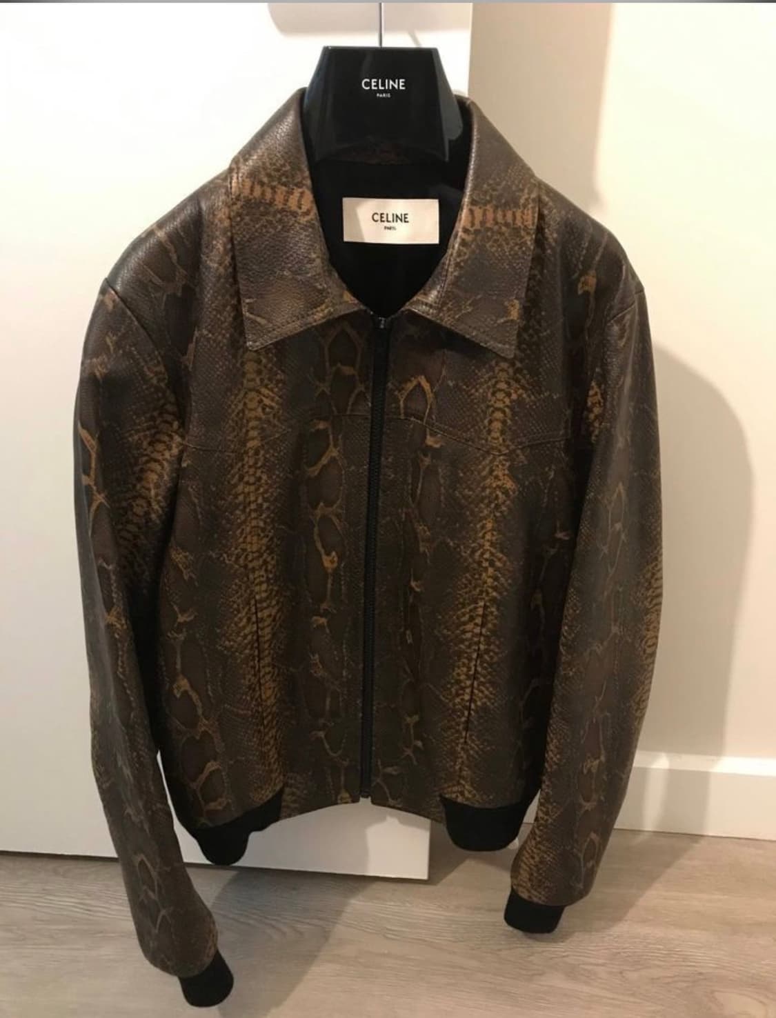 [라이즈 원빈님 착용] 셀린느 19AW 파이톤 웨스턴 레더 자켓 상품이미지3