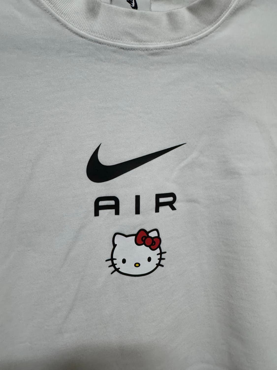3XL 나이키 랩 X 헬로키티 반팔티 상품이미지3