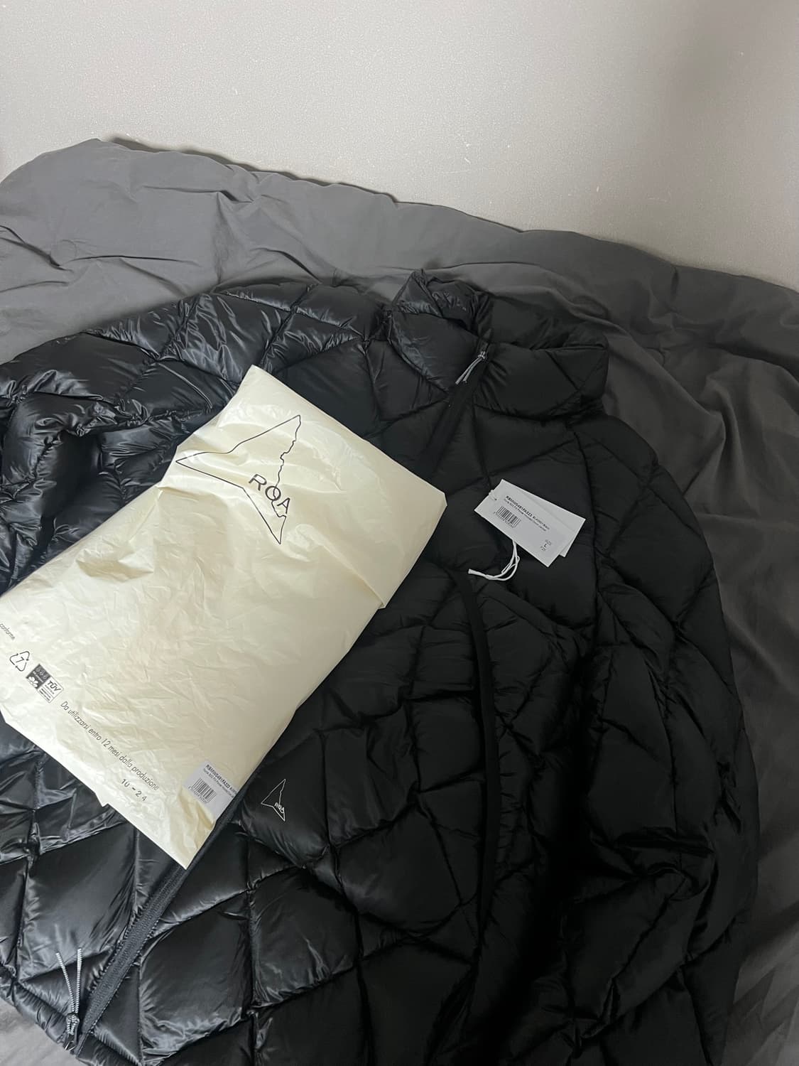 (L) 풀구성품 로아 ROA 누나 패딩 블랙  상품이미지4