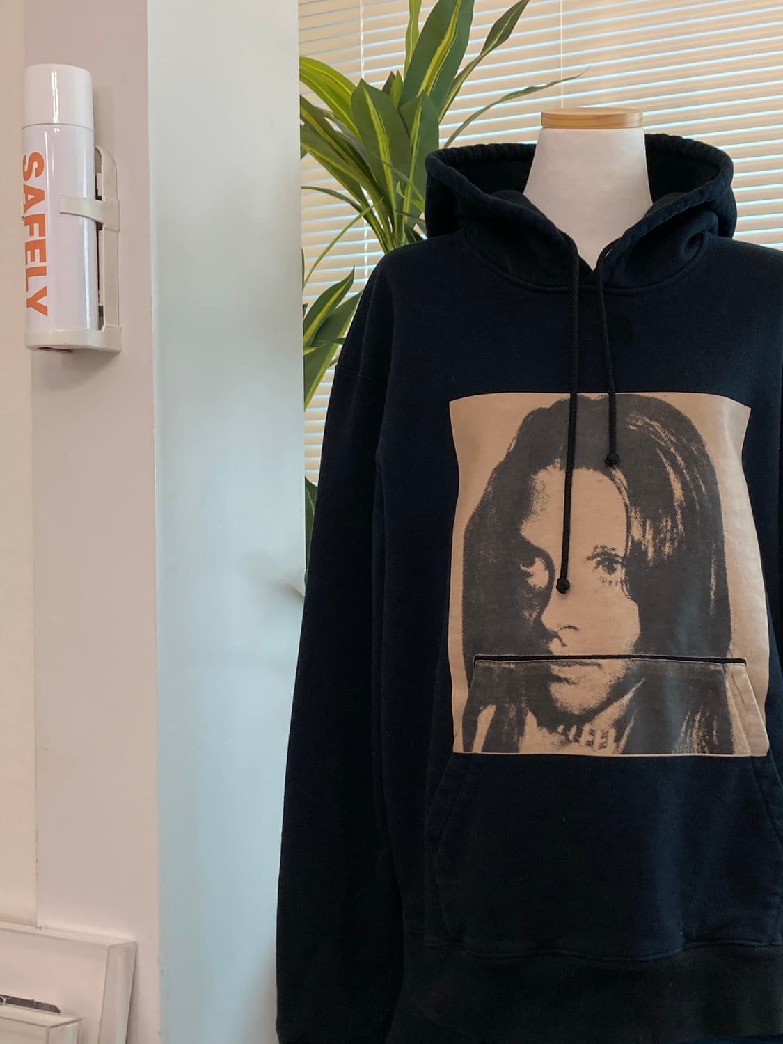 라프시몬스 캘빈클라인 앤디워홀 후드 상품이미지3