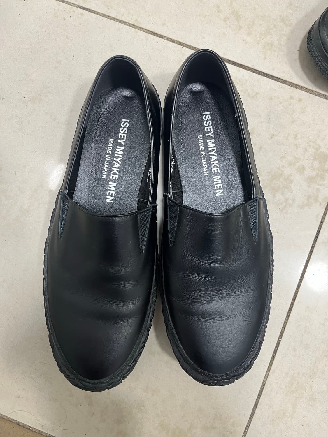 Issey miyake 레더 슬립온 42 상품이미지2