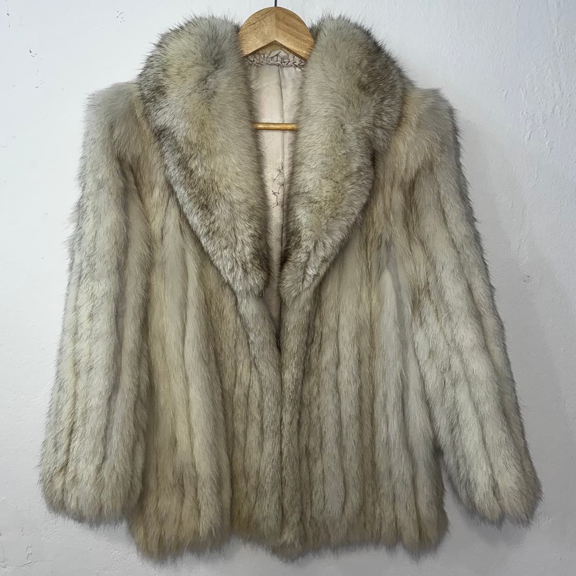 화이트 믹스컬러 사가폭스 퍼자켓M 상품이미지2