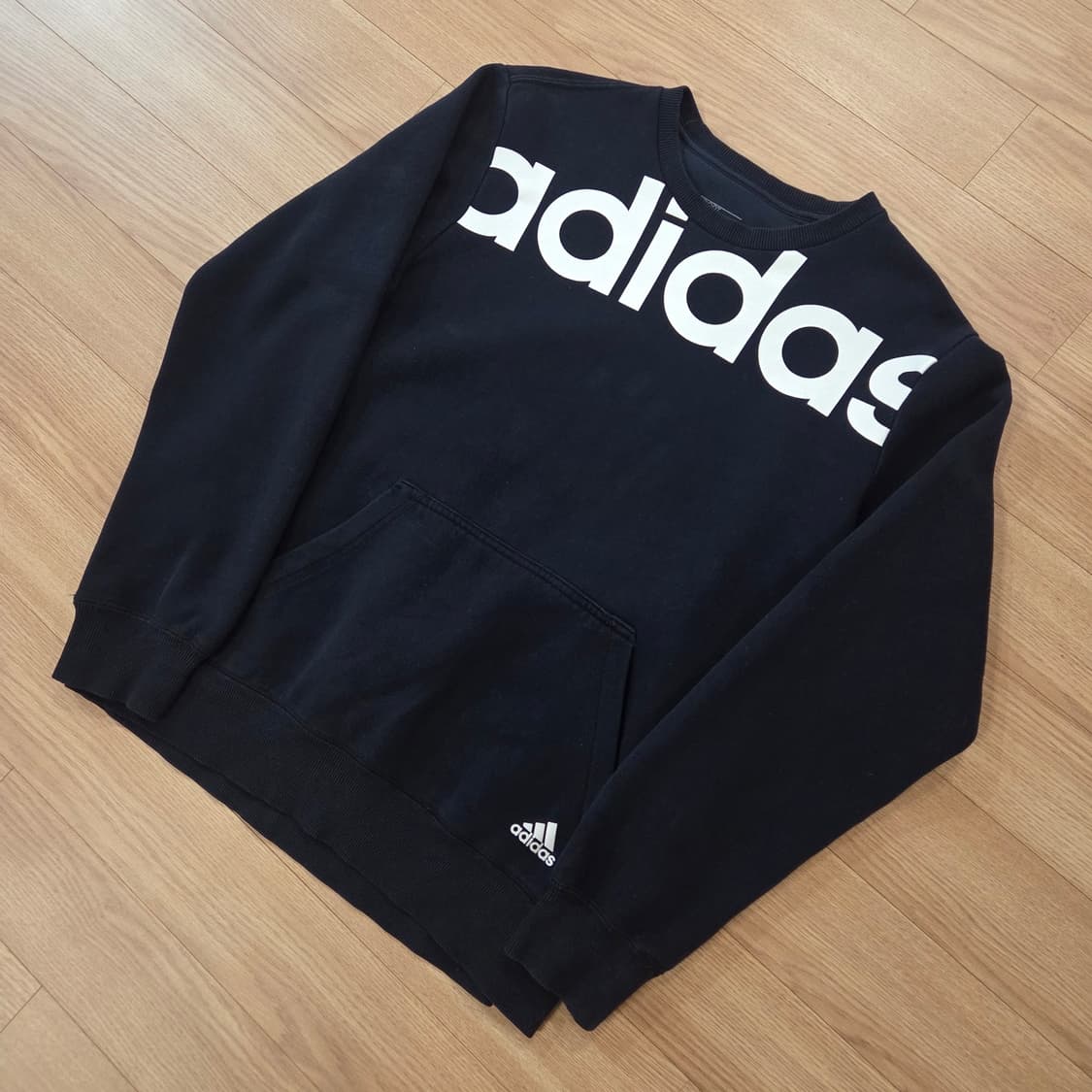 아디다스 에센셜 빅로고 검정 맨투맨 상품이미지2