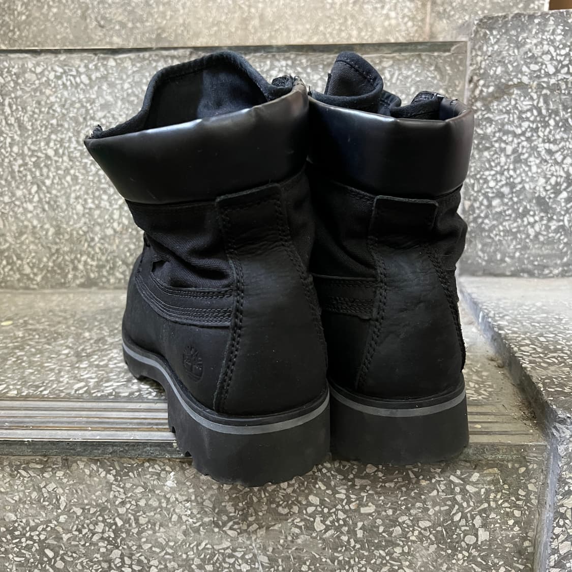 팀버랜드 6인치 트라이브 블랙 부츠  상품이미지3