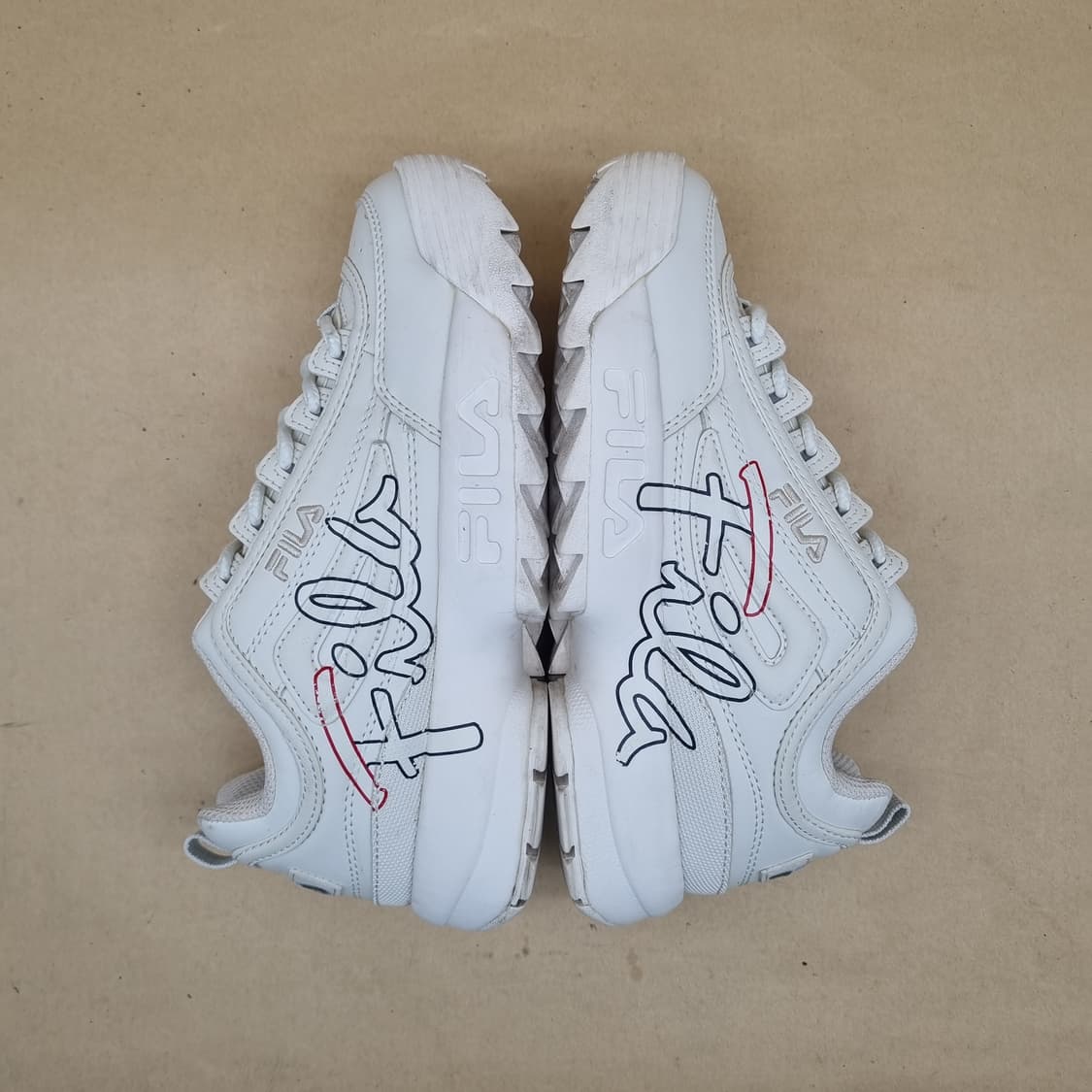 휠라 디스럽터2 운동화255 상품이미지5