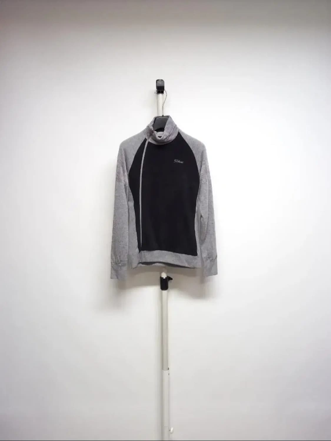 타이틀리스트골프 방풍 캐시미어 풀집업자켓 55.44 상품이미지1