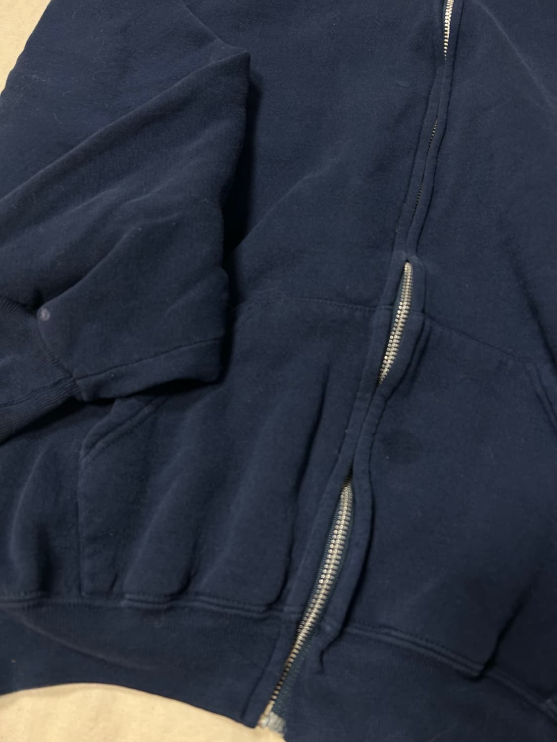 러셀 후드집업 네이비 색 판매! 상품이미지3