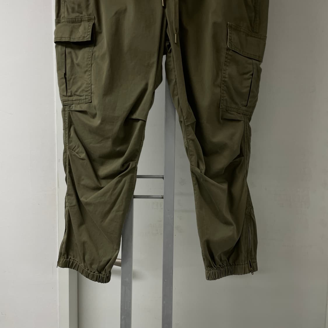 폴로 랄프로렌 카고 팬츠 카키 L 상품이미지3