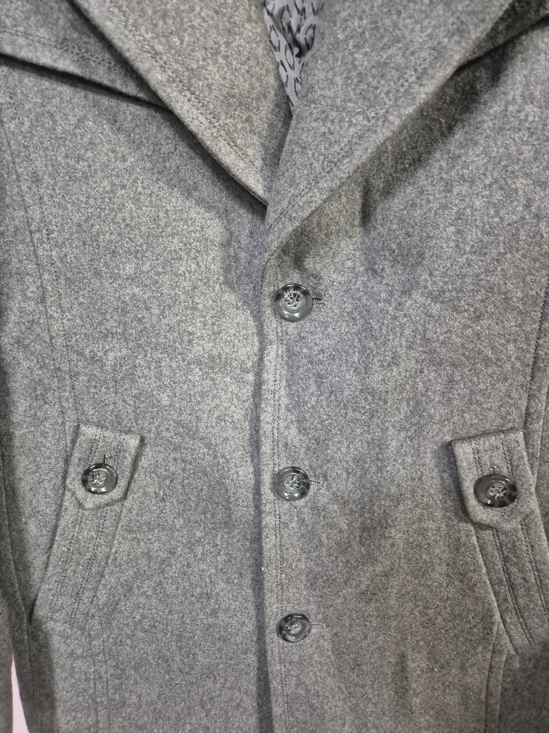 워모(luom9)모직  회색 숏 코트 상품이미지6