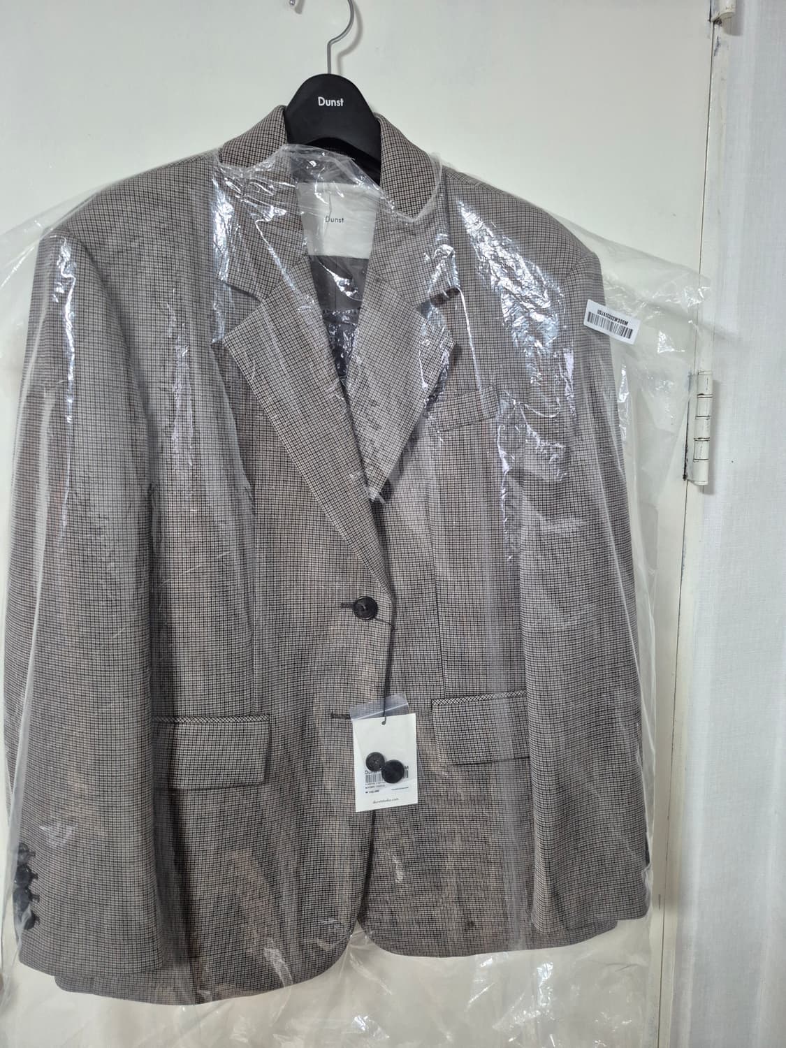 던스트 ESSENTIAL 2 BUTTON WOOL BLAZER 상품이미지3