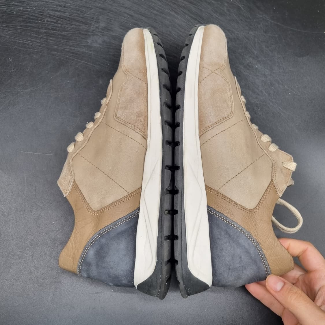 닥스 오버솔 키높이스니커즈 실사이즈250굽5 상품이미지5