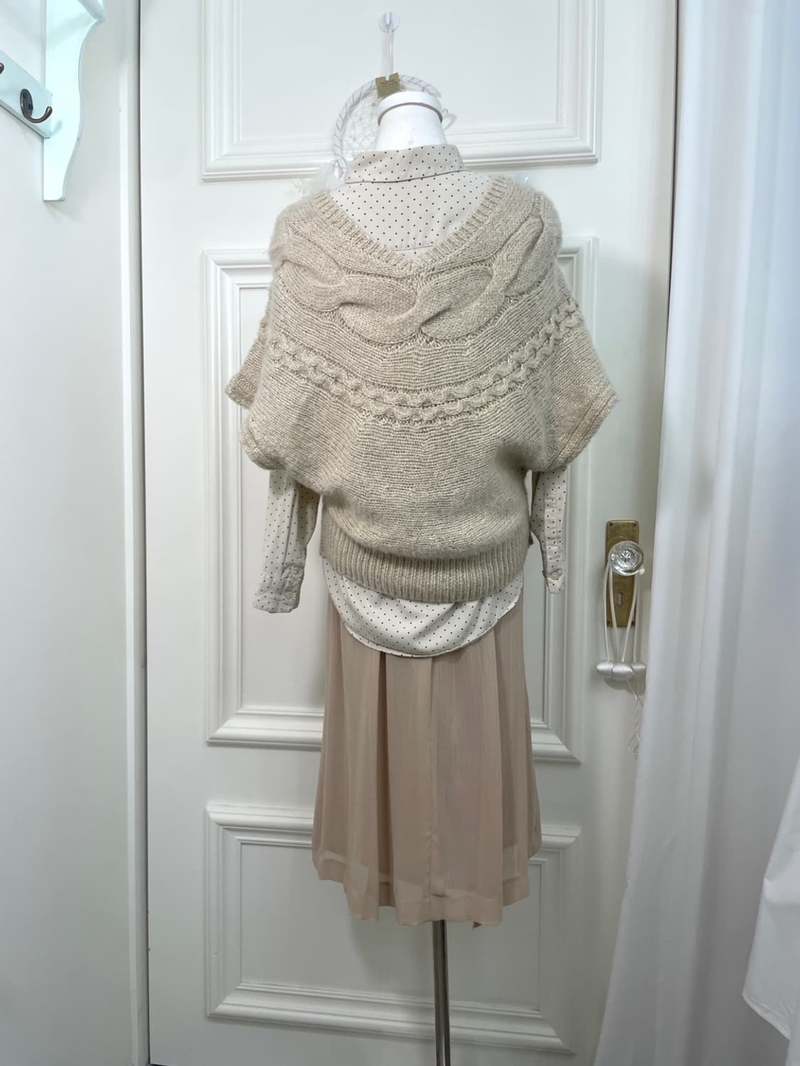 beige button point chiffon basic skirt 상품이미지8