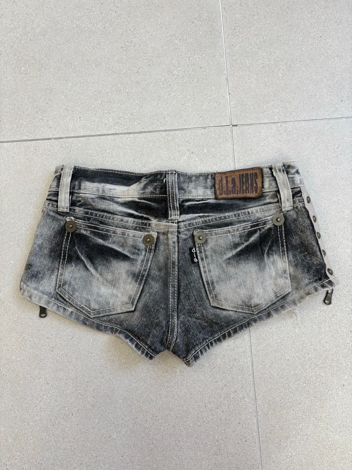 d.i.a. 데님 지퍼 디테일 숏츠 상품이미지5