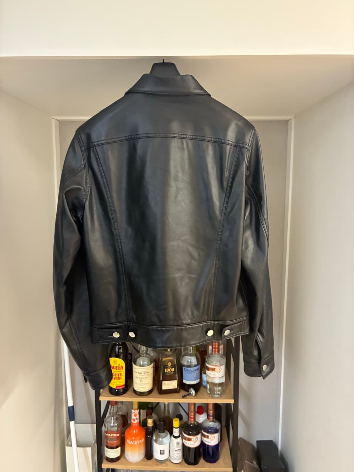 꼼데가르송 블랙 레더 트러커 자켓 m 상품이미지3