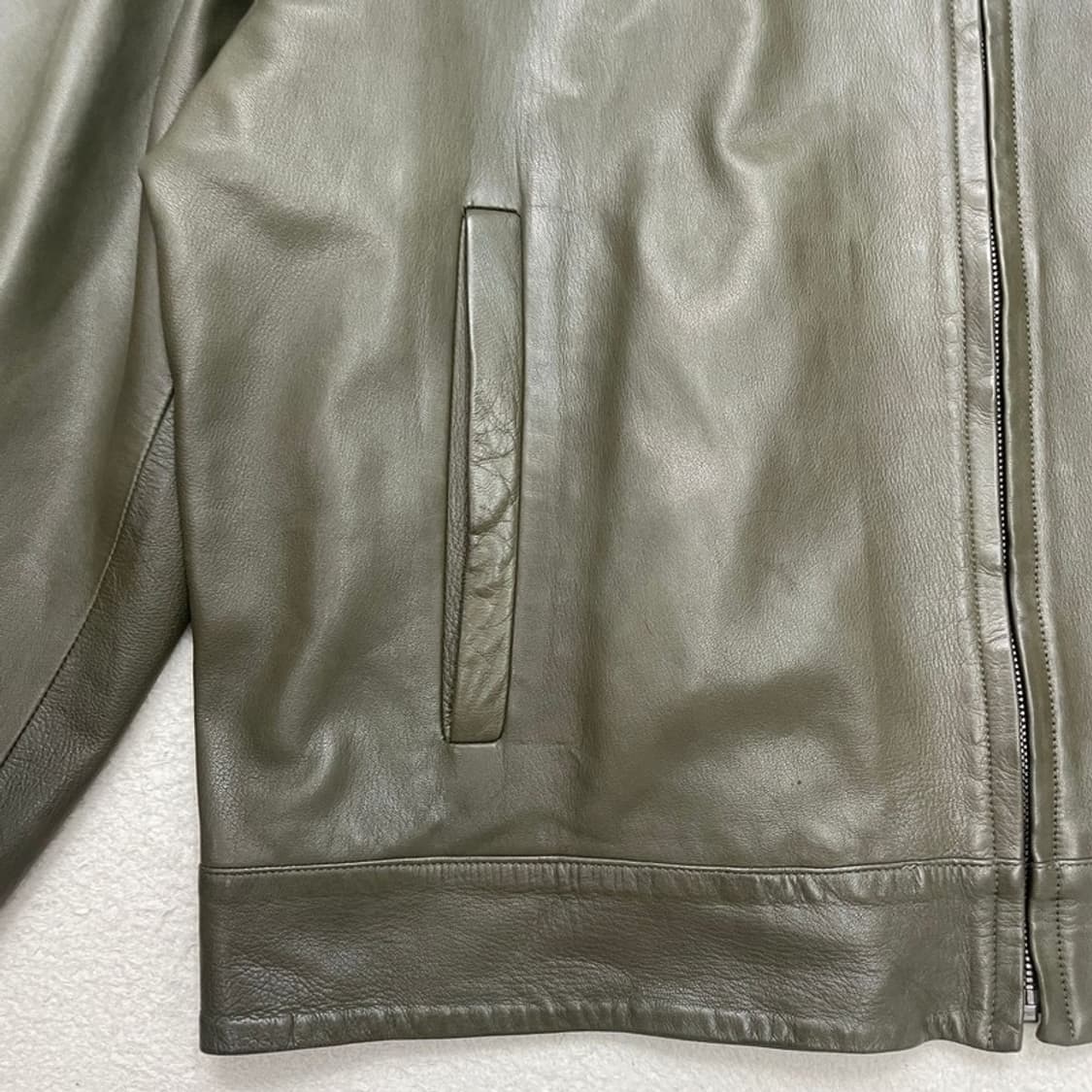 Salvatore FERRAGAMO 레더 자켓 카키 50 상품이미지2