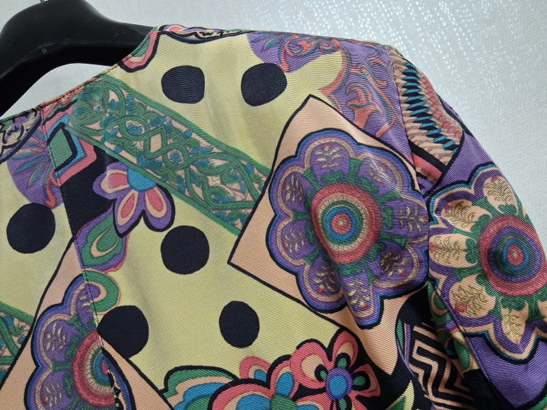 ELISA  화려한 보헤미안 레트로 쟈켓 77크기
이탈리아 겉감 실크같은 상품이미지7