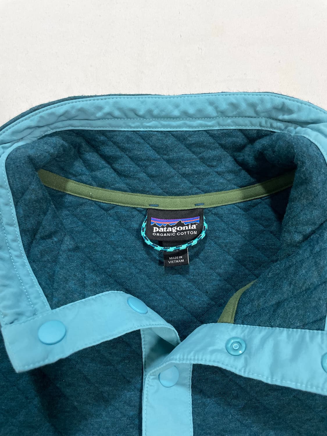 파타고니아 퀼티드 신칠라 스냅티 풀오버 상품이미지4