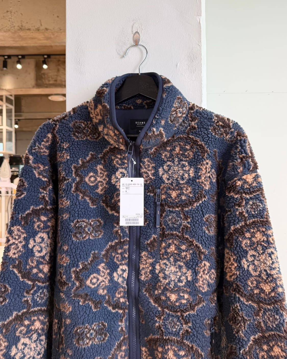 빔즈 하트 네이비 다마스크 패턴 플리스 자켓  상품이미지2