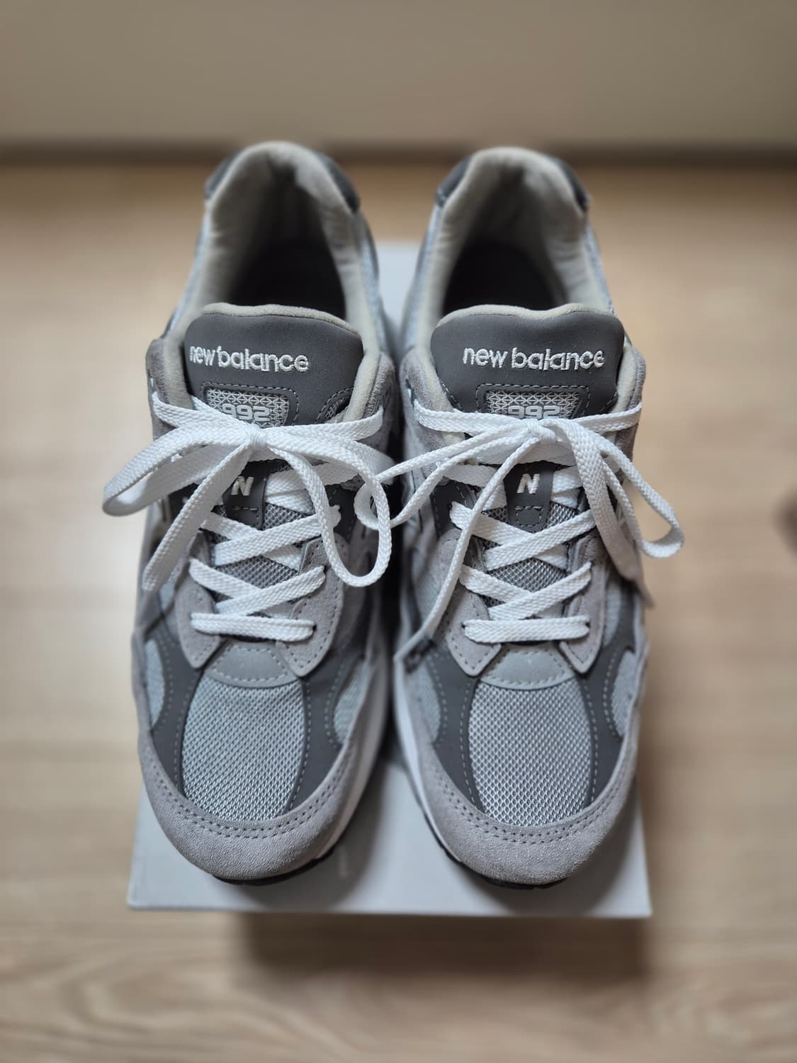 뉴발란스 M992 그레이 265size 상품이미지1